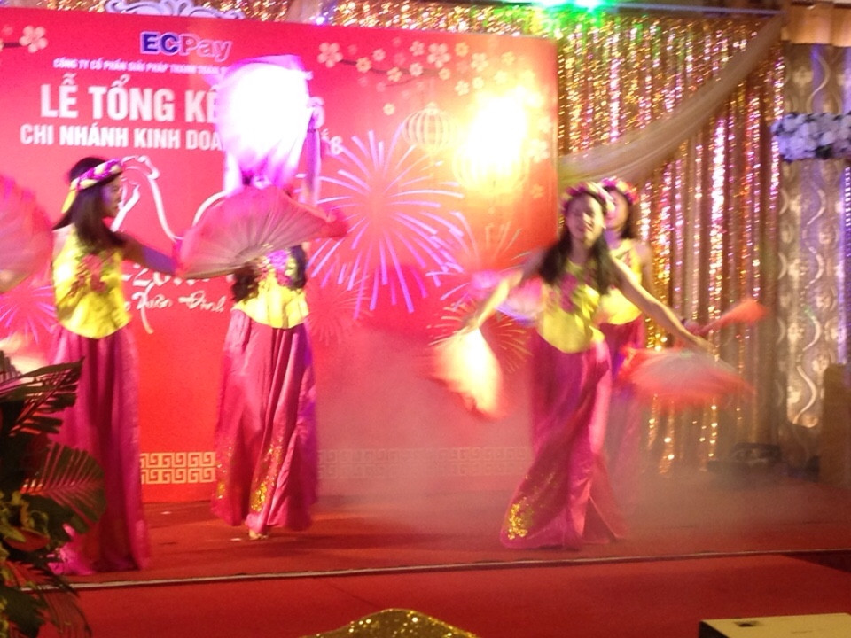 Các tiết mục văn nghệ sự kiện diễn ra tại Tràng An Palace