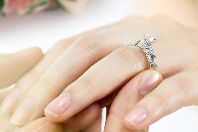 Kinh nghiệm chọn mua nhẫn cưới tại Hà Nội